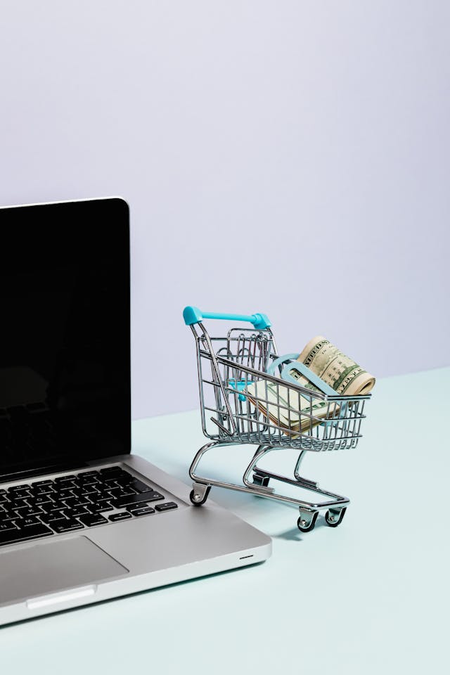 The Advantages of E-Commerce